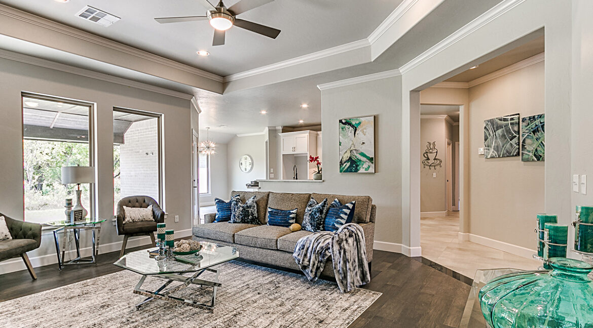 12605Pwood(1200x675)-016