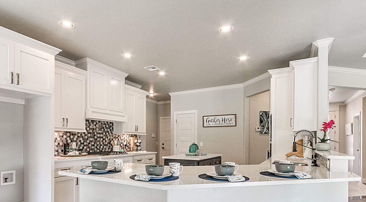 12605Pwood(1200x675)-021