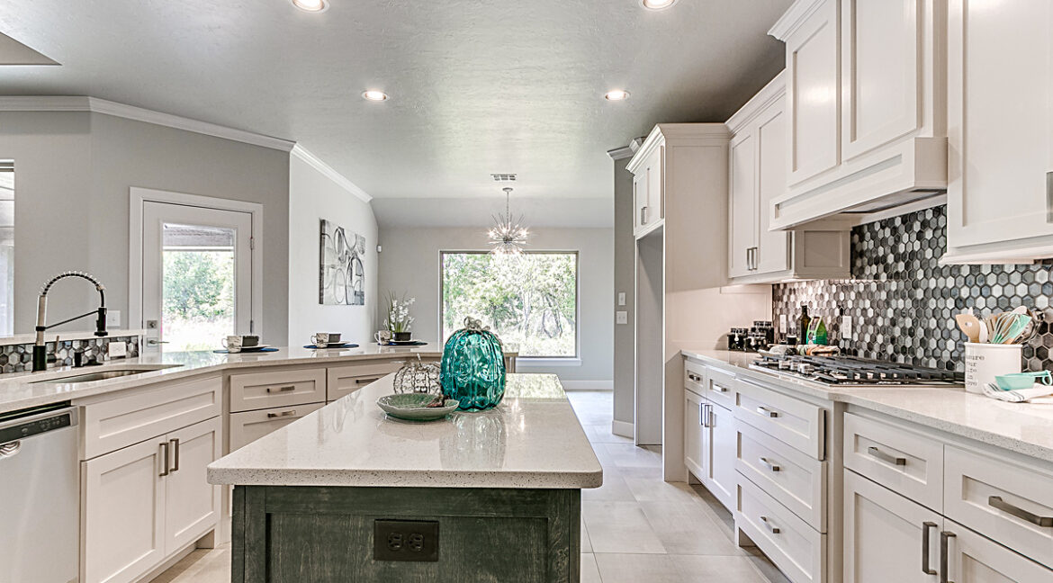 12605Pwood(1200x675)-024