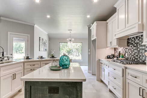 12605Pwood(1200x675)-024