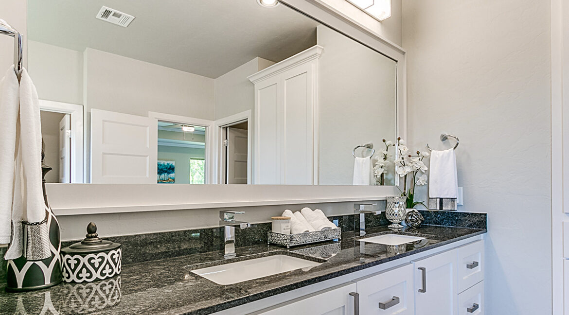 12605Pwood(1200x675)-034