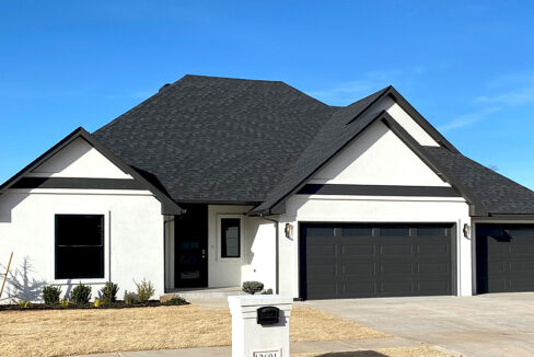 PinewoodLn 002